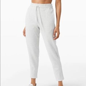 Lululemon Soft ambitions jogger